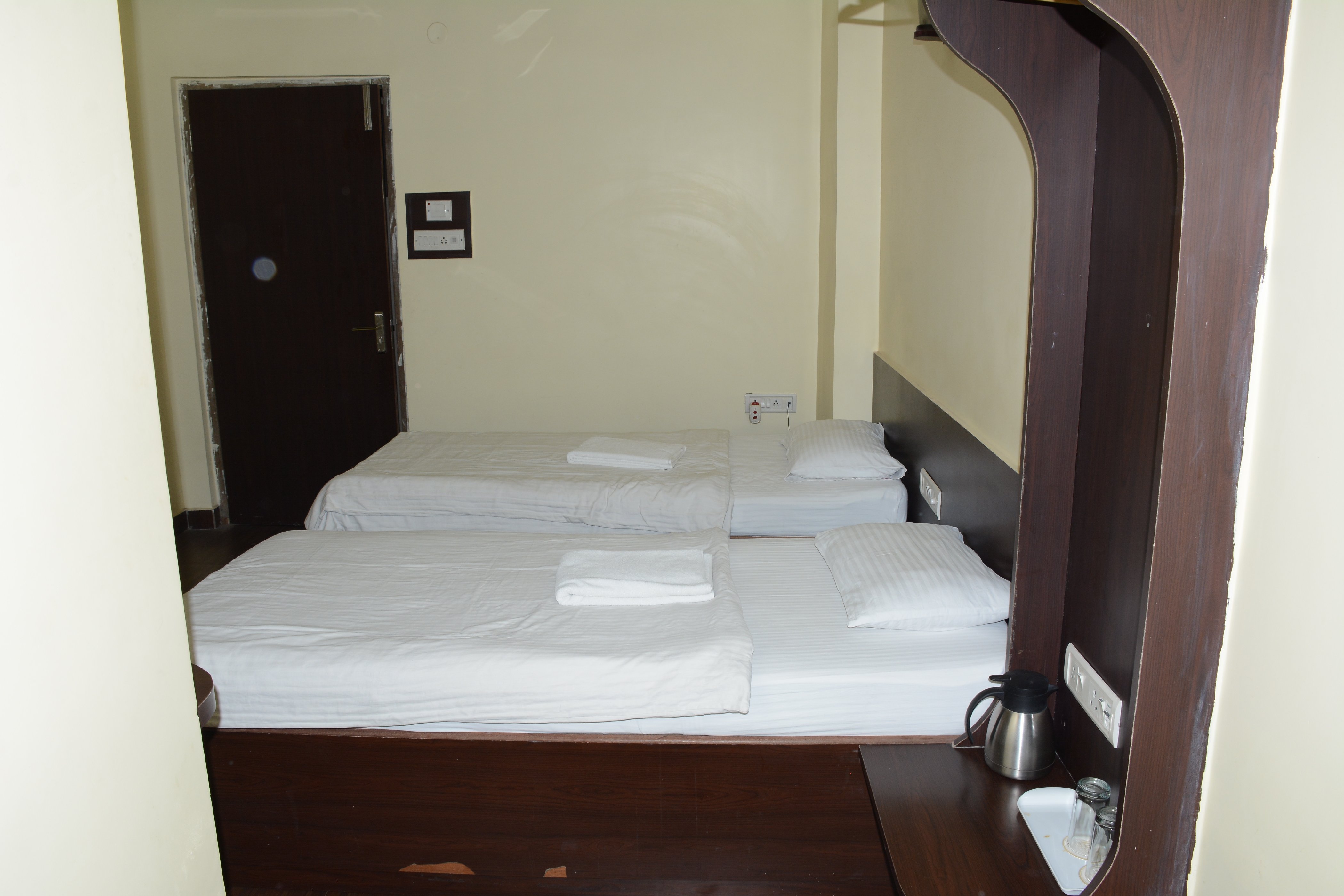 Hotel KDM Palace Room Type - EXECUTIVE ROOM