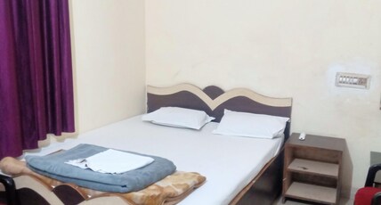 Hotel Mayuri Room Type - Double Bedded NON AC
