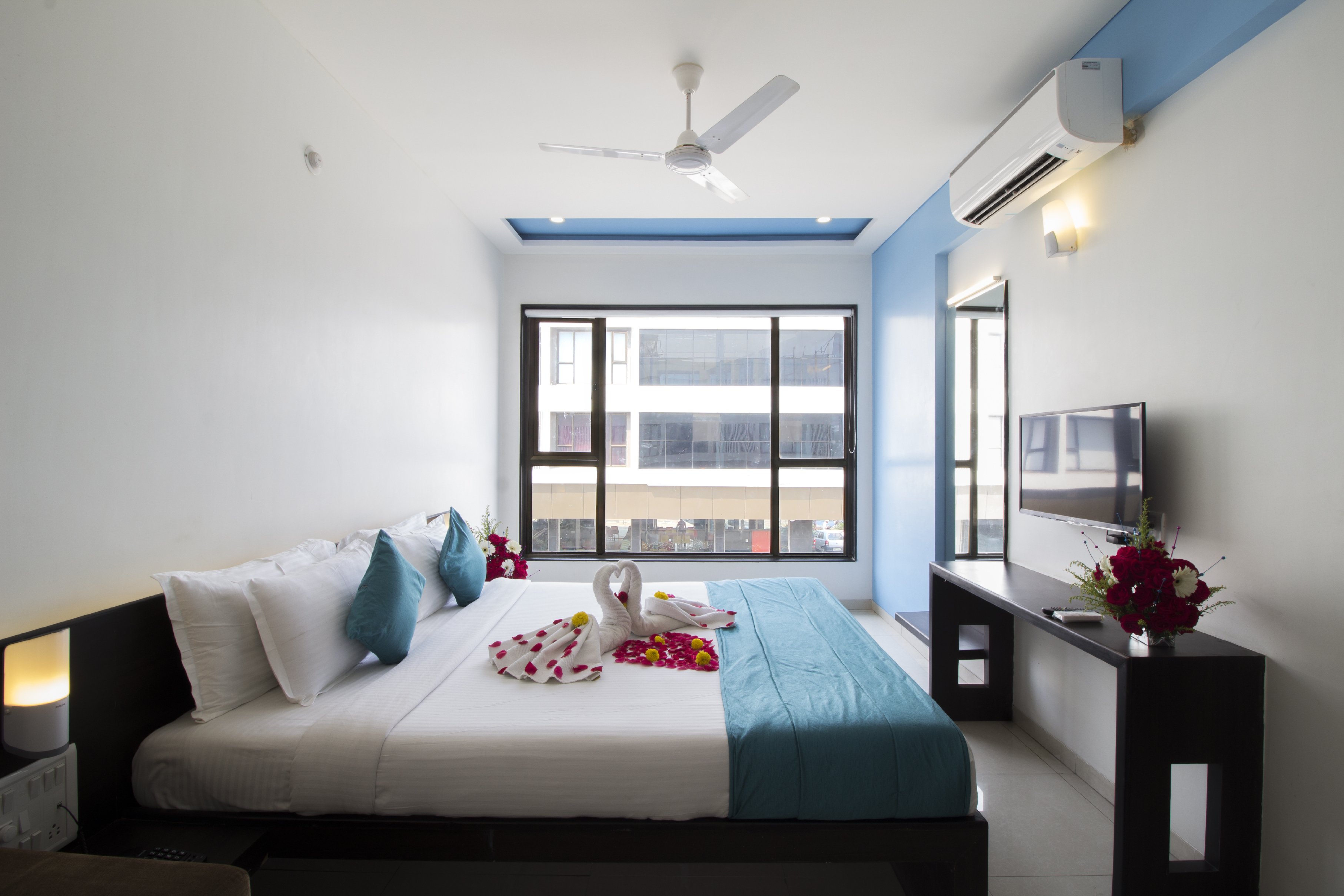 Hotel City Point Room Type - Executive Room AC