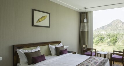 Hotel Brahma Horizon Room Type - Deluxe King Bed Room