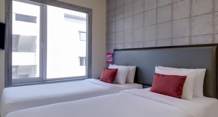 7 Apple Hotel, Vadodara Room Type - Standard Twin Bed Room 7 Apple Hotel, Vadodara Room Type - Standard Twin Bed Room