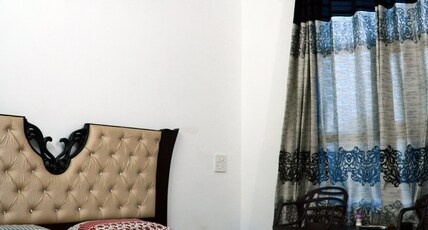 Taj Guest House Room Type - super deluxe