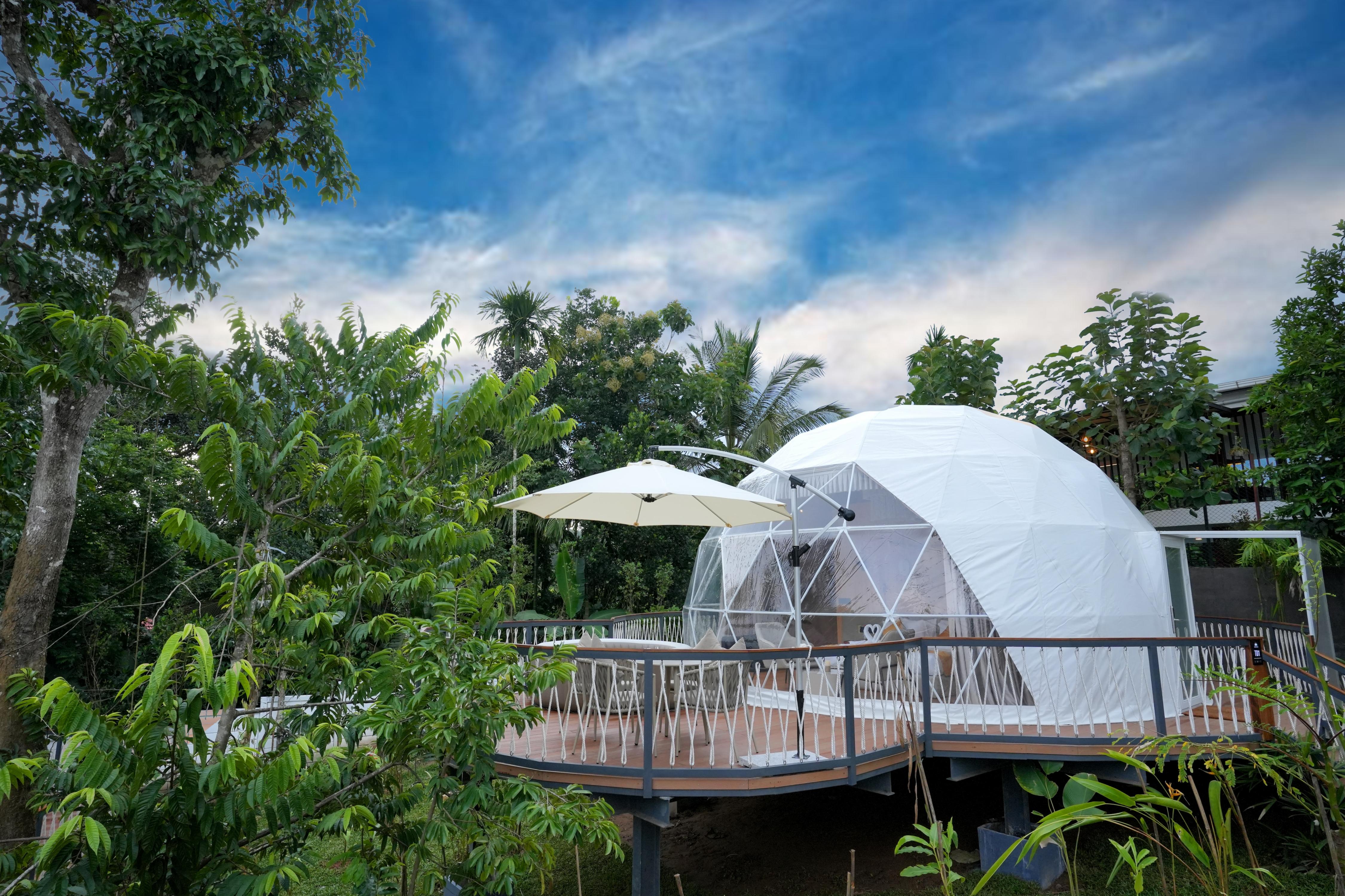 Le Villagio | Apartment, Domes and Pool