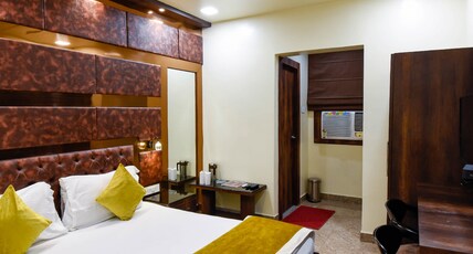 Hotel Mmk-500mtr from Kanpur Railway station Room Type - EXECUTIVE ROOM Hotel Mmk-500mtr from Kanpur Railway station Room Type - EXECUTIVE ROOM