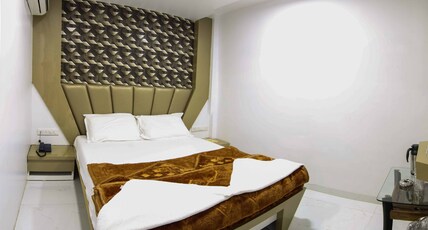 Hotel Pearl Room Type - Ac Standard