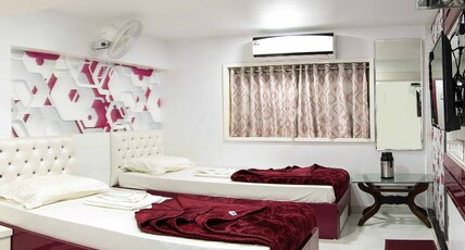 Hotel Pearl Room Type - Triple Non Ac Room