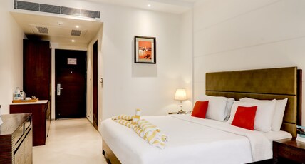 Lemon Tree Hotel,Candolim Room Type - Executive Room With Balcony.