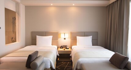 Holiday Inn Chennai OMR IT Expressway Room Type - Twin Bed Executive Room Non Smoking