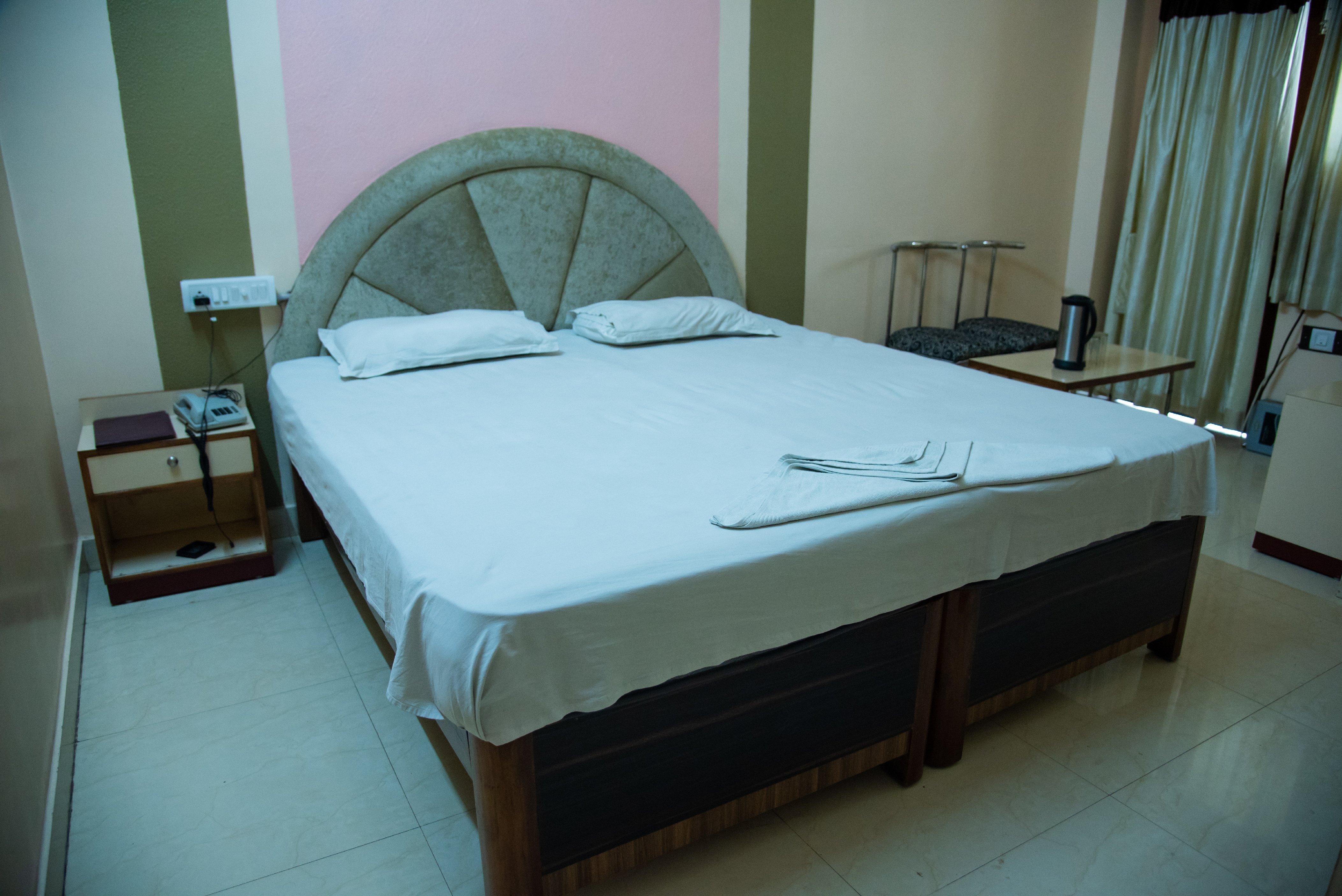 Hotel Surya Room Type - Deluxe Comfort