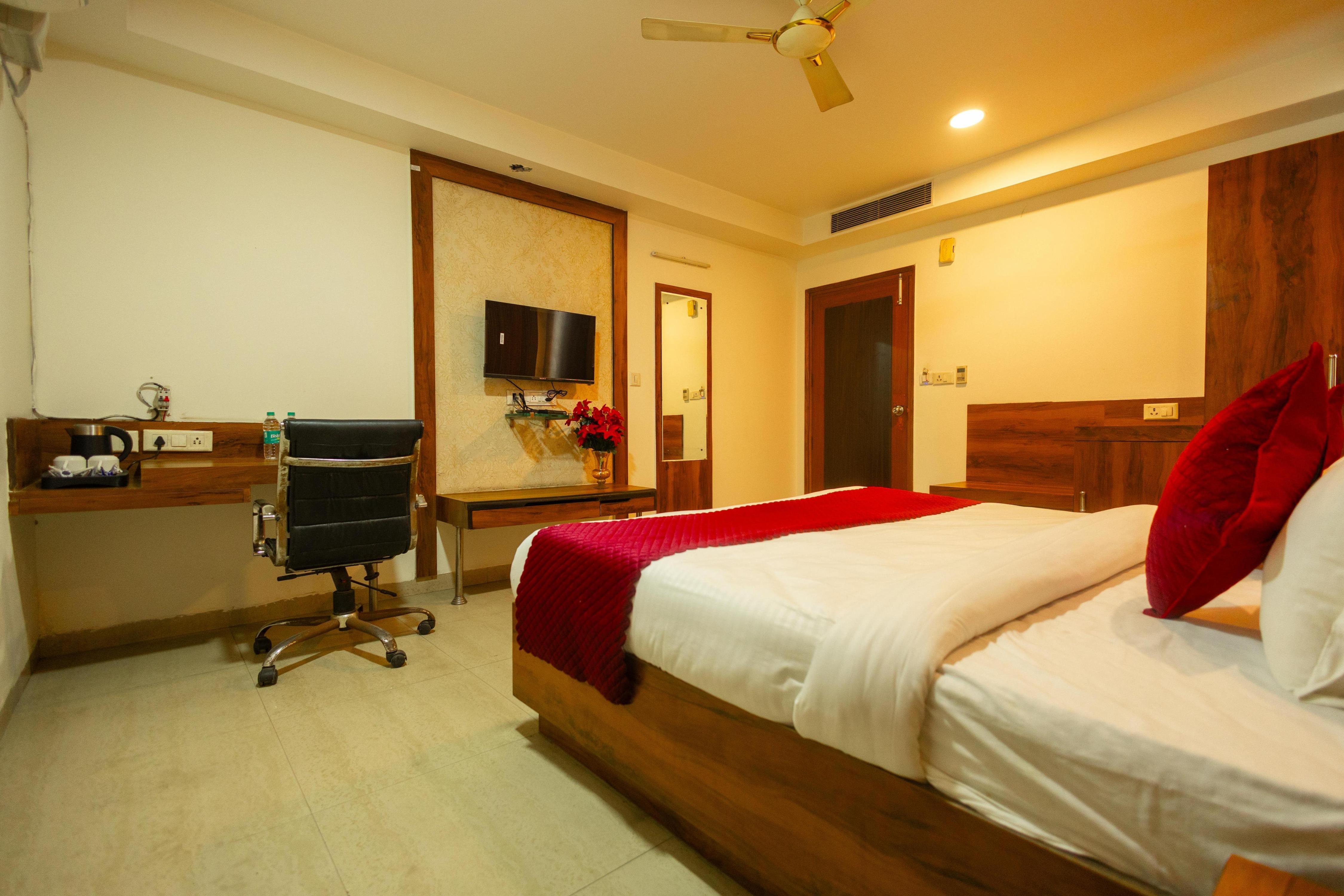 Hotel Parth Paradise Room Type - Deluxe