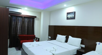 Hotel RR International Room Type - Executive Triple Room Ac