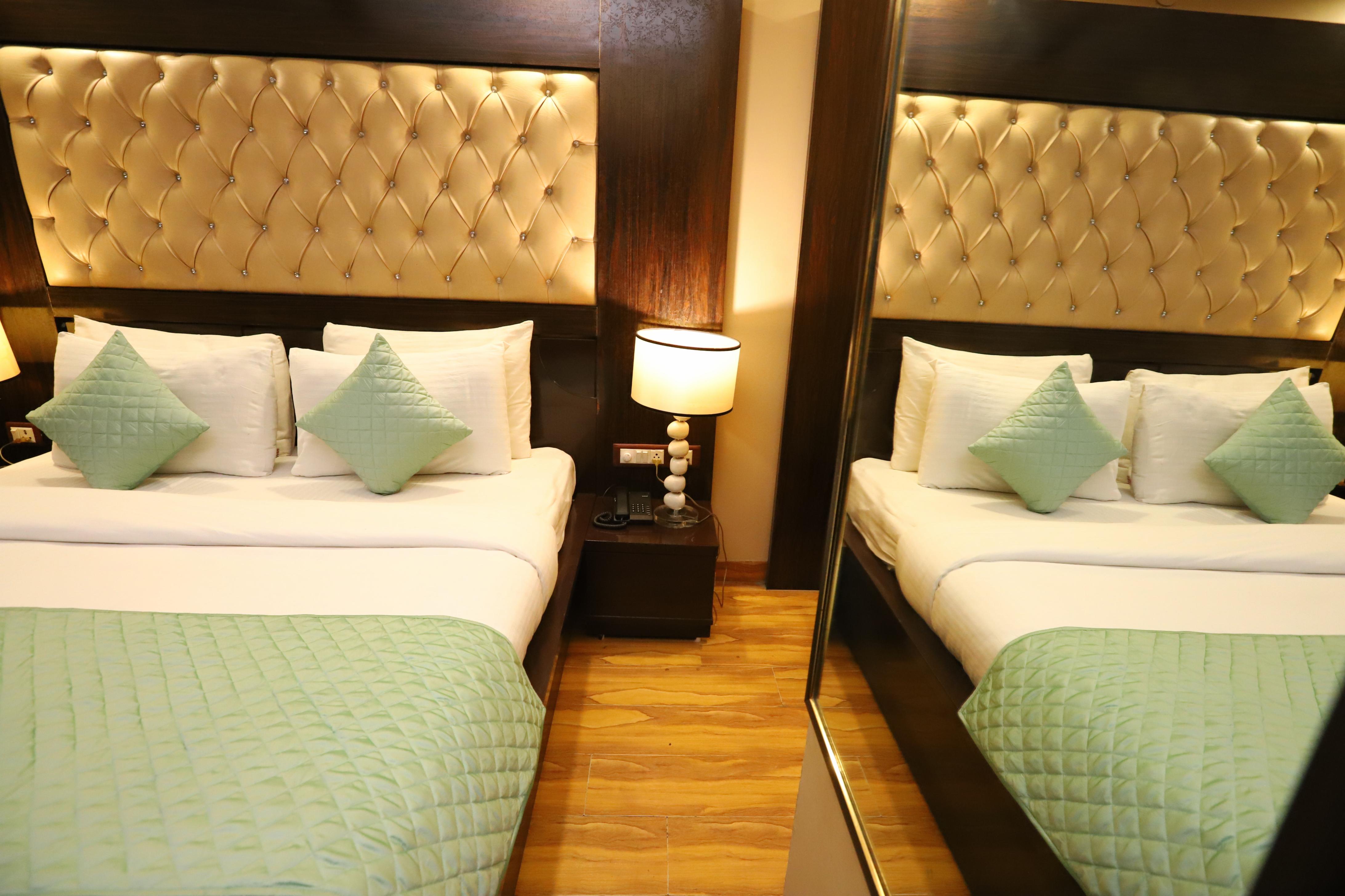 Hotel Palm Grand - Naraina,Central Delhi - Tap to explore photos