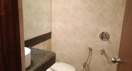 hotel chanakya Room Type - Double bed economy