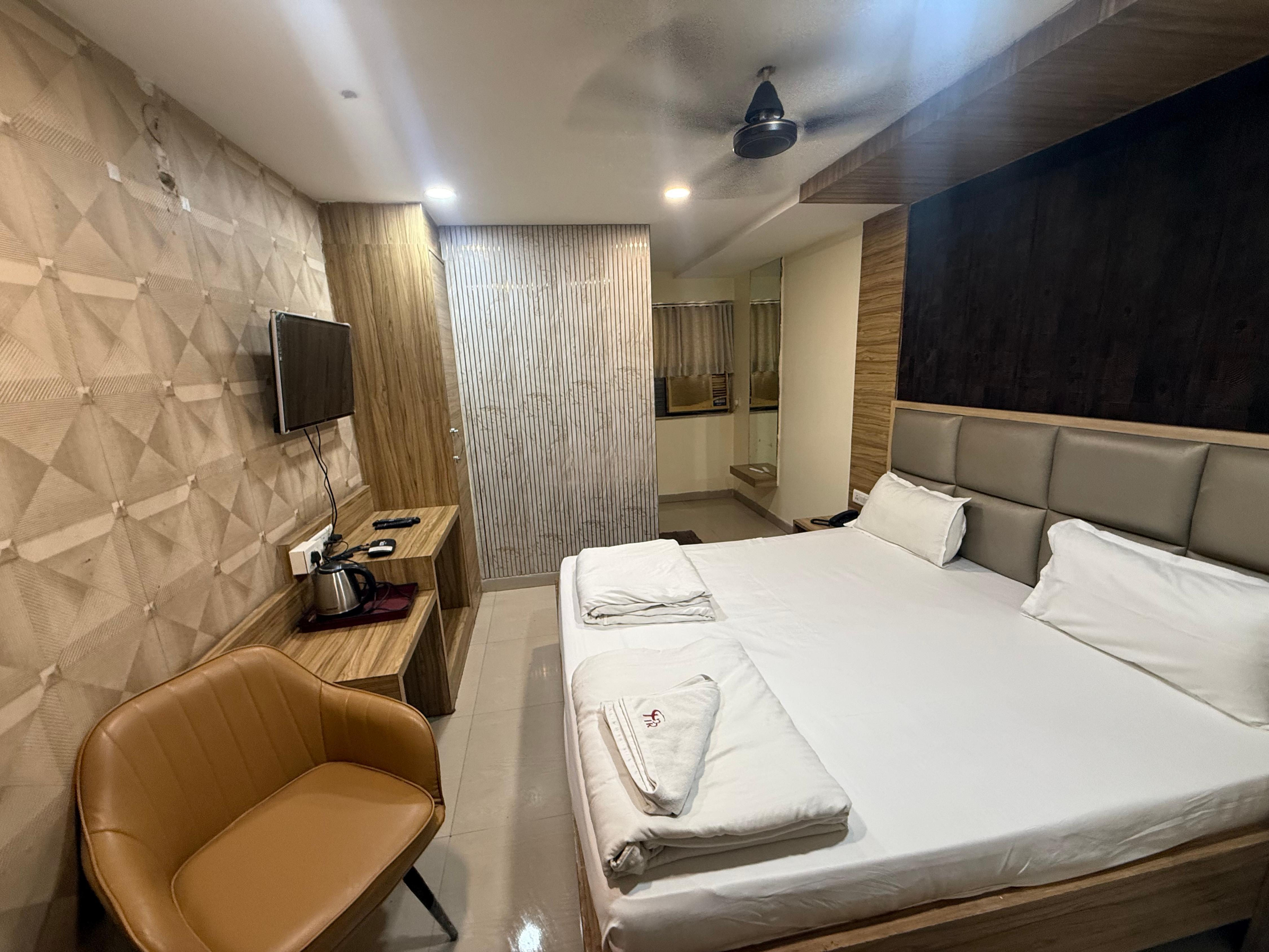 Hotel Pratap Residency - Tap to explore photos