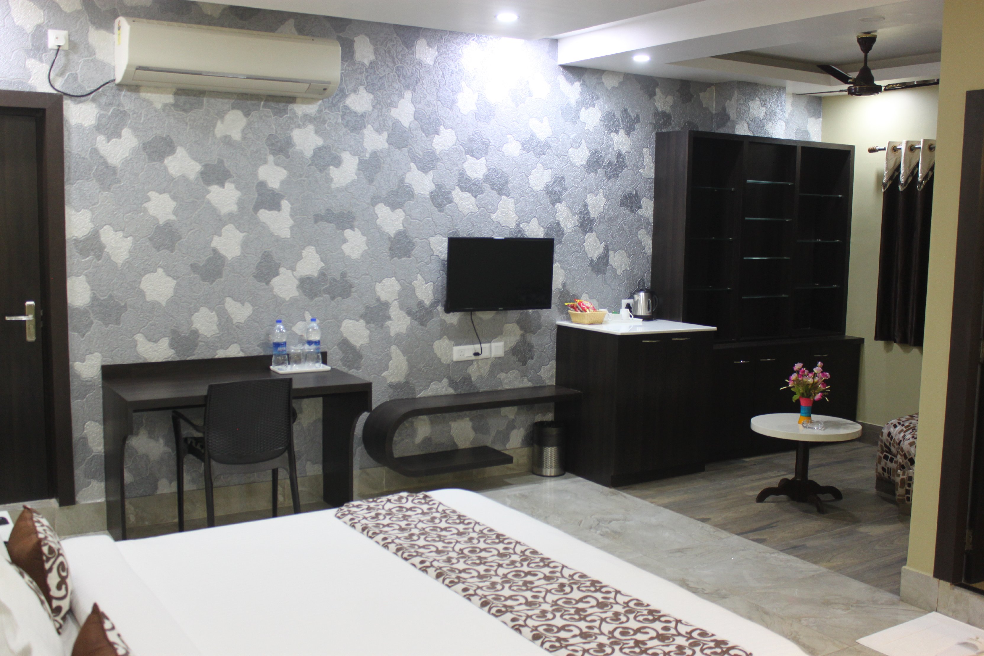 HOTEL MADHUVAN - Tap to explore photos