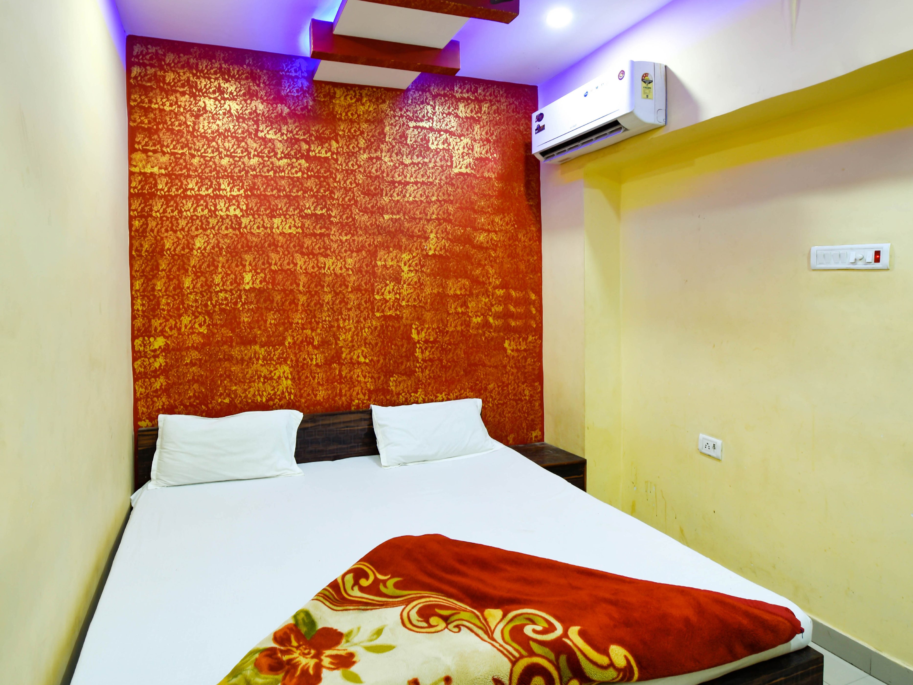 Hotel Atithi galaxy Room Type - Standard A/C Room