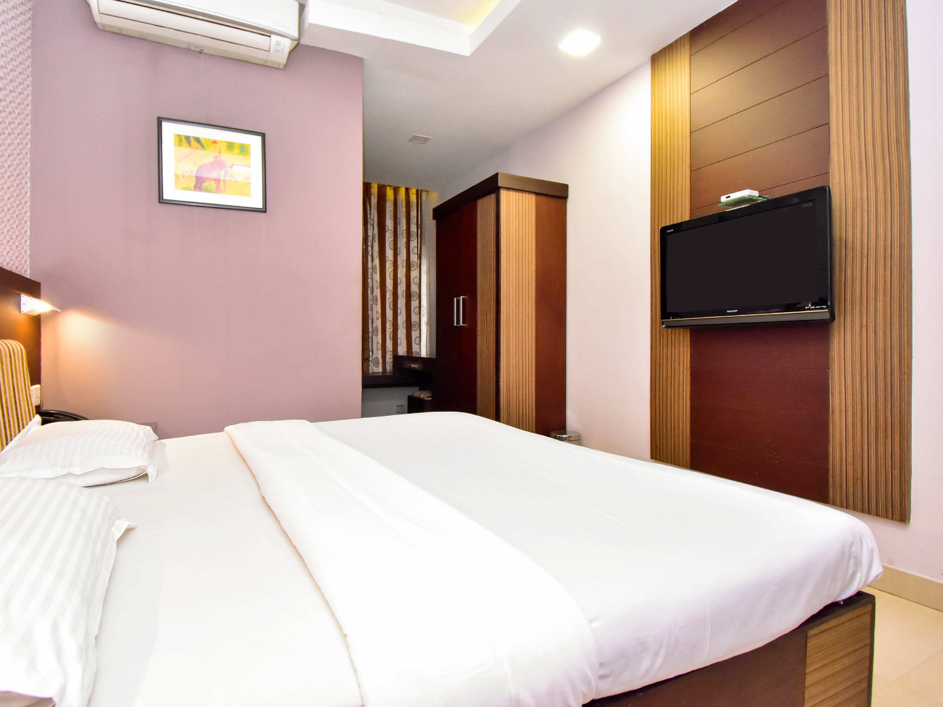Hotel Ammbadi Room Type - Non AC Room