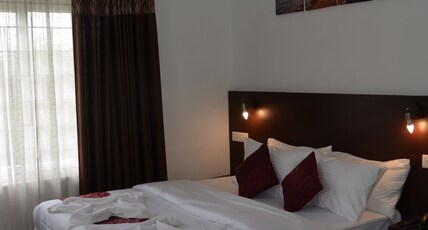 Chillax Vagamon Room Type - Standard Double Room