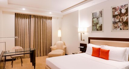 Lemon Tree Premier 2, Sec 29 Gurgaon Room Type - Business Room