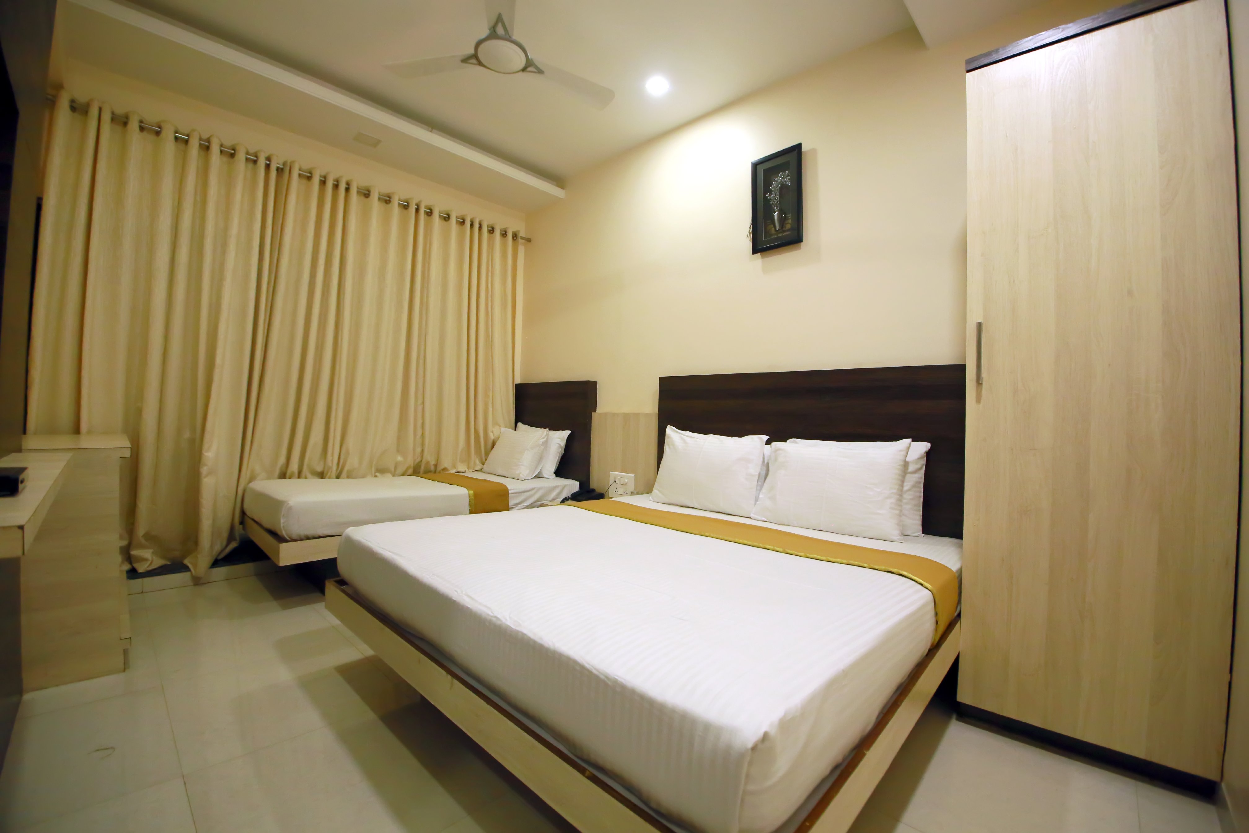 Hotel Madhuri Executive Room Type - Triple Bed  AC