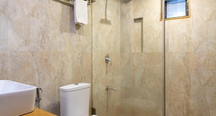 Riva Boutique Apartments Room Type - Premium With Living Area and Balcony