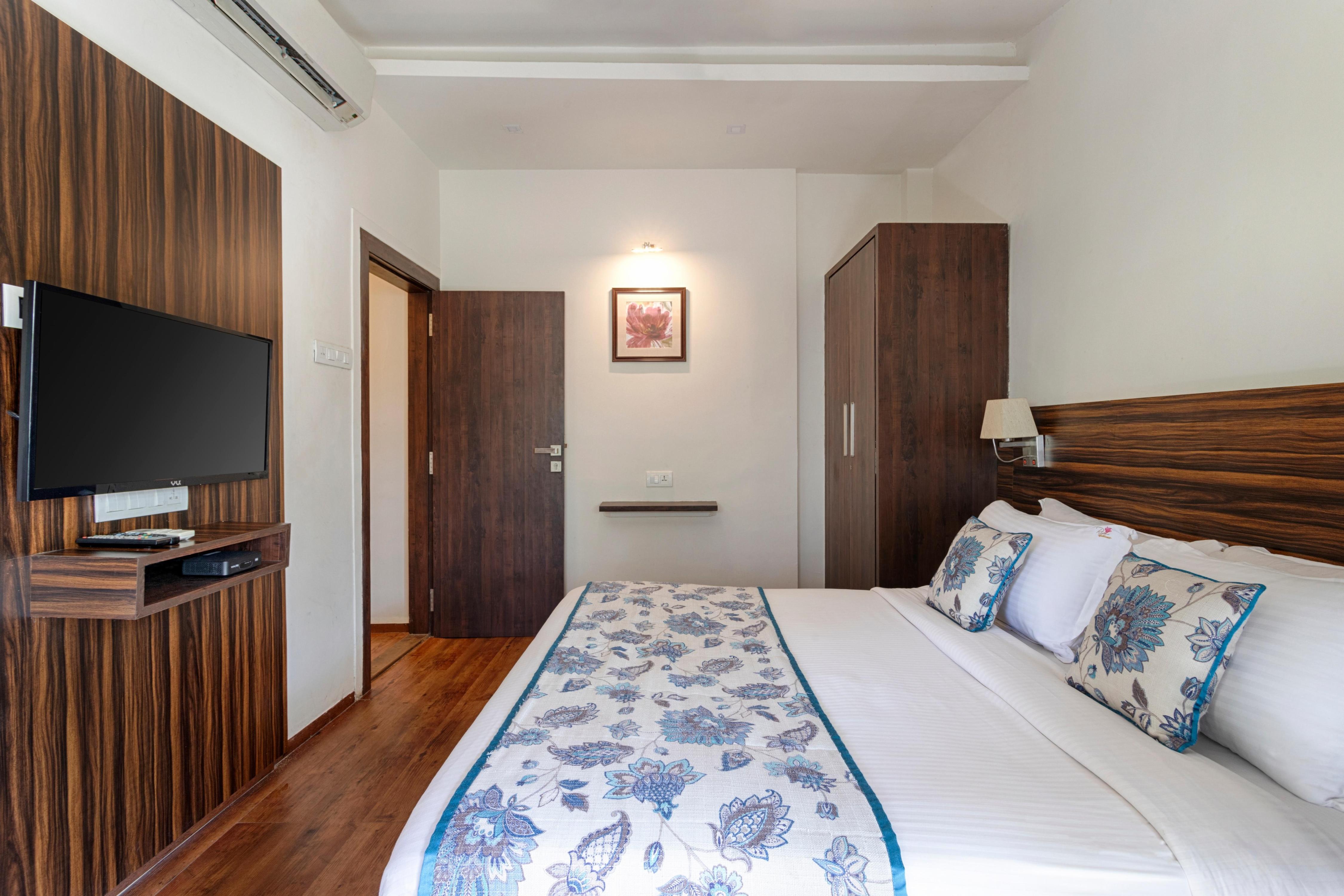 Riva Boutique Apartments - Tap to explore photos