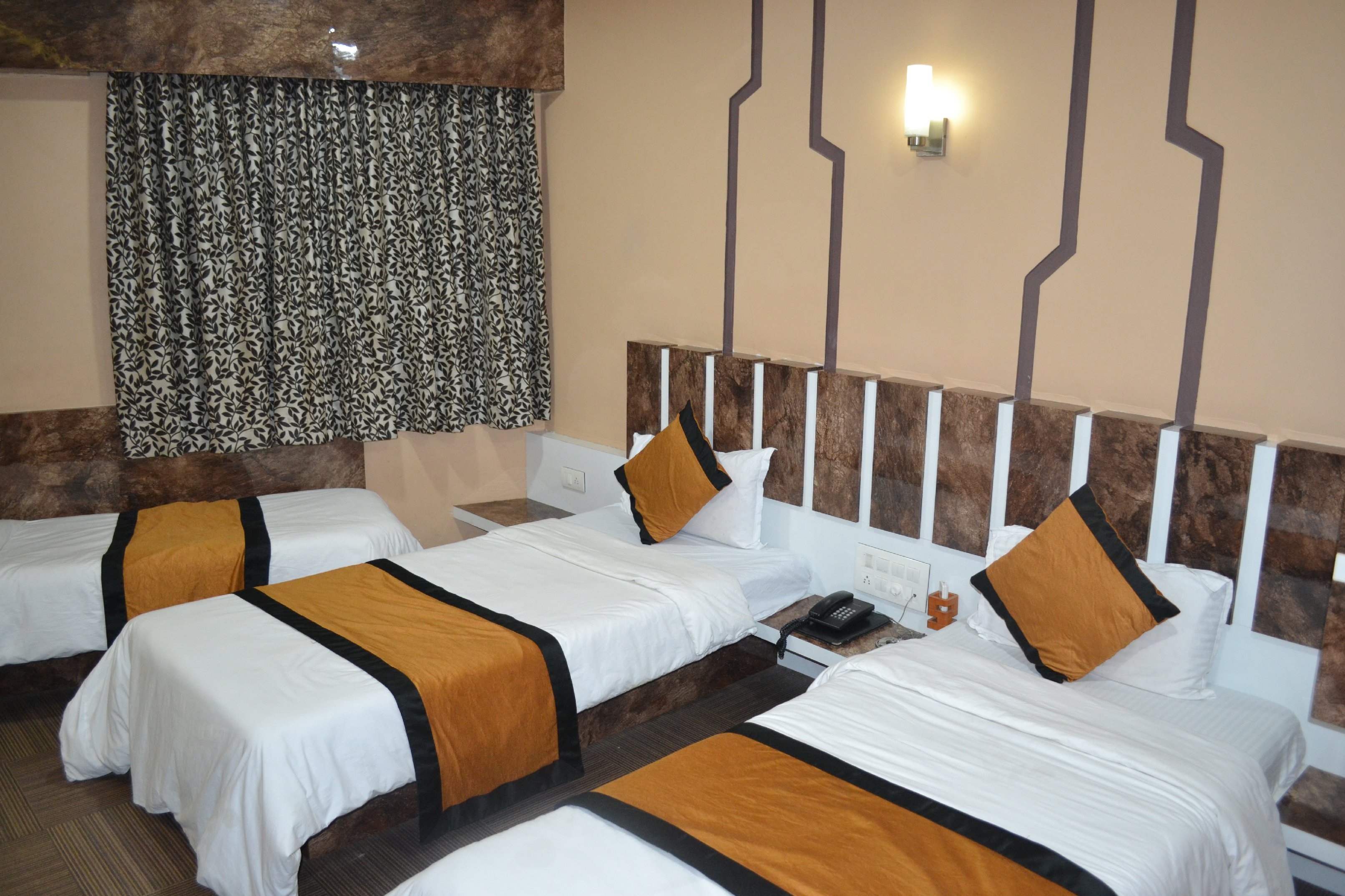 Hotel Decent Room Type - DECENT AC ROOM