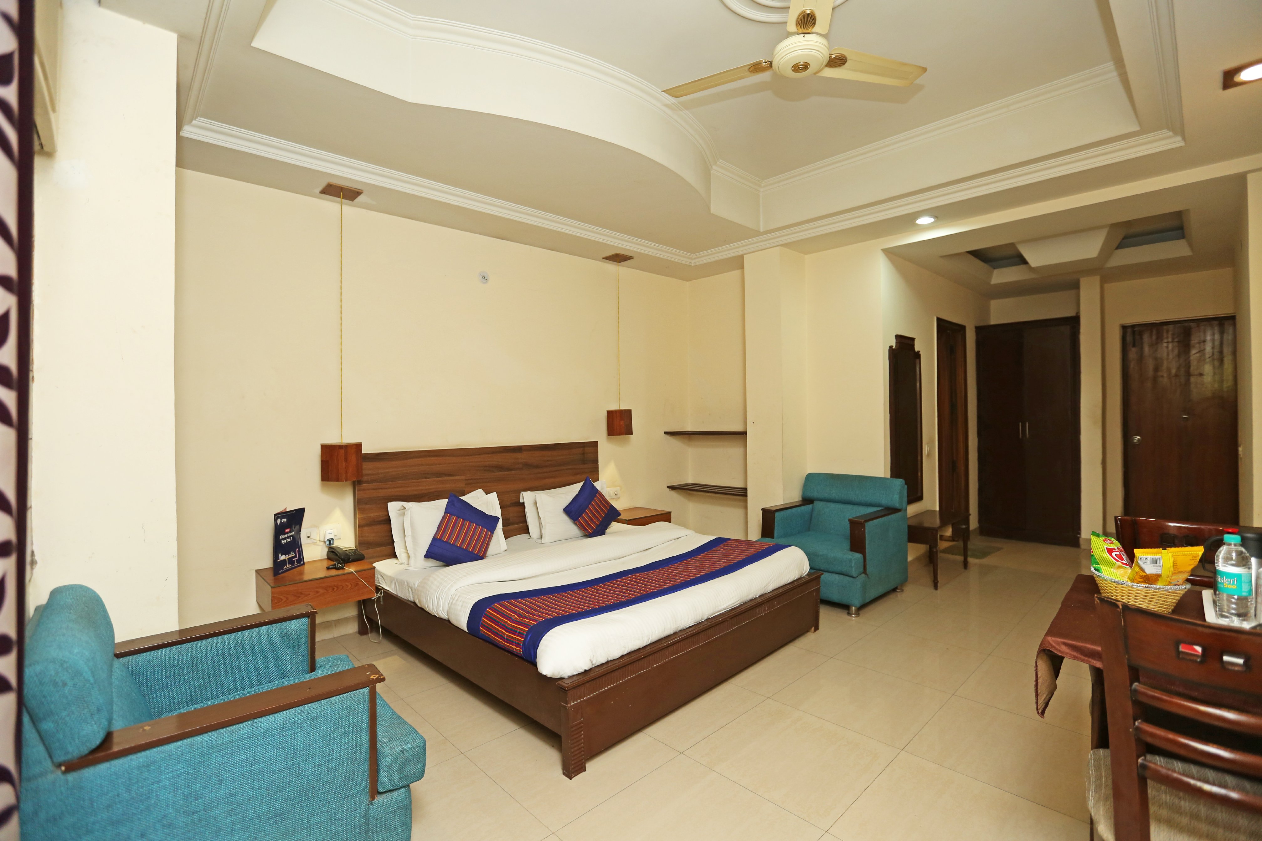 Hotel Sarthi Room Type - Deluxe Room