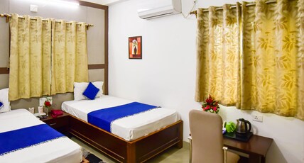 New Hotel shiva Room Type - Deluxe Double room