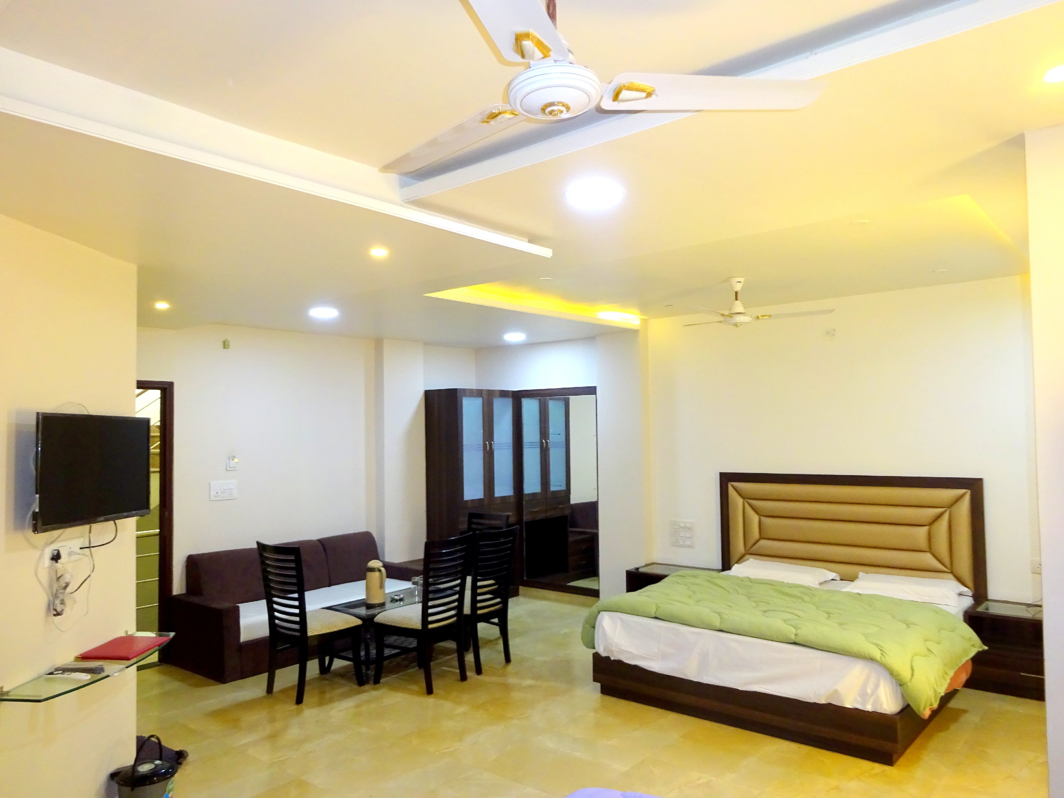 Hotel Lokpriya Inn Room Type - Super Deluxe Room