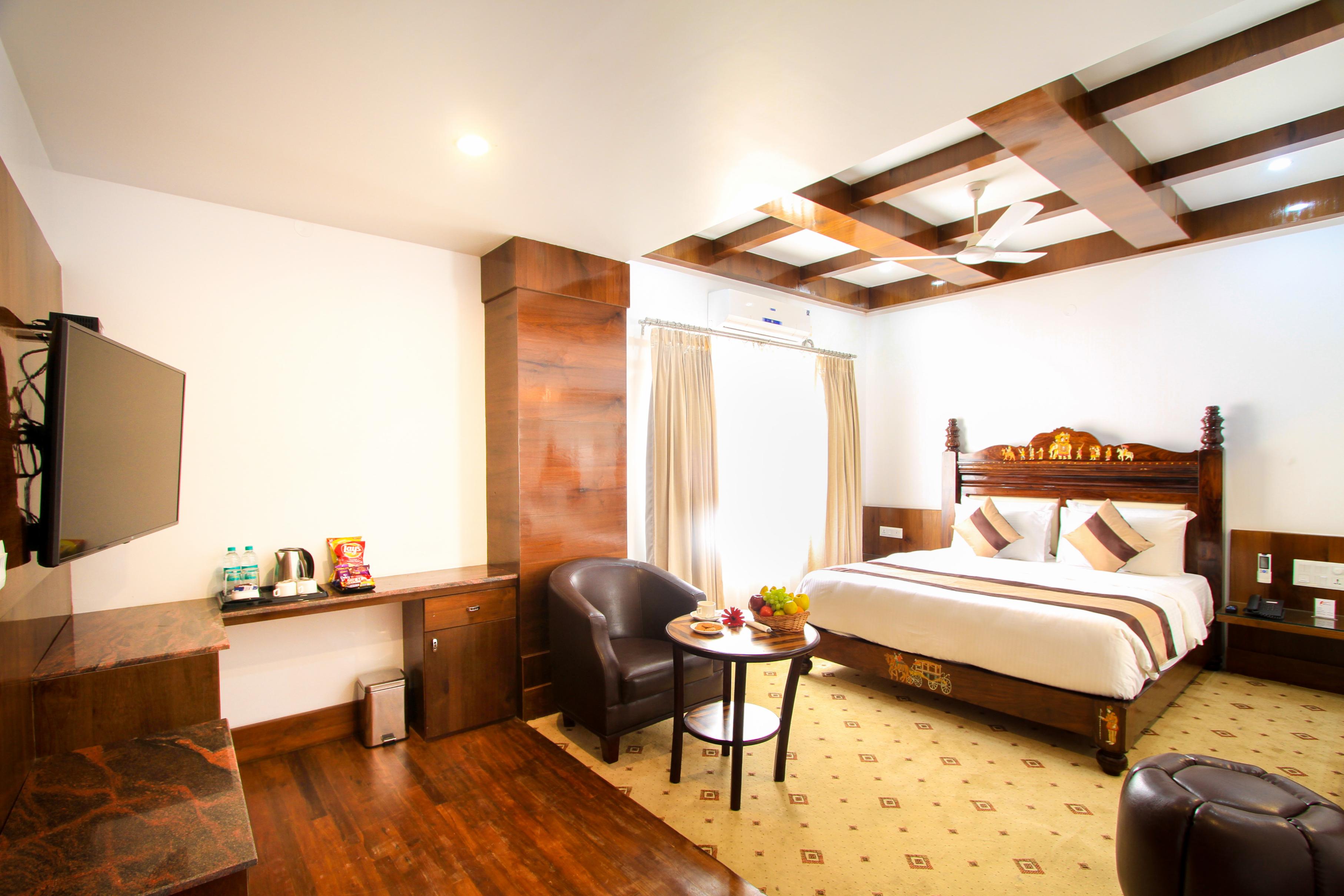 Hotel Lok Sagar - Tap to explore photos