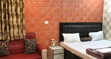 Hotel Heaven Room Type - Suite AC Room (No alcohol)