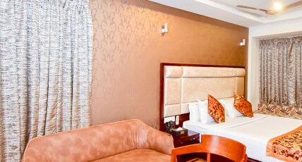 The King's Park Residency Room Type - Deluxe Double
