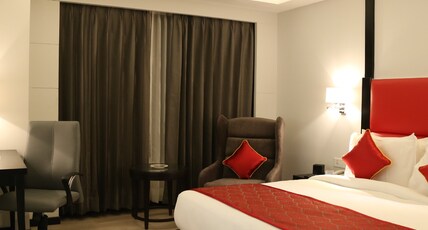 Ramada Encore by Wyndham Jalandhar Room Type - 1 Queen Bed Room