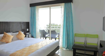 Snow Line Resort Room Type - Deluxe Valley view with balcony