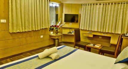Quartz Himalayan Brothers Room Type - Suite Room Top Floor with two Private Balcony Valley and Mountain View