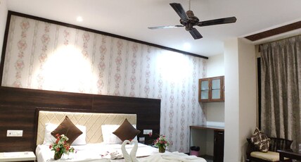 Hotel Badrika Inn Room Type - Suite AC Room Hotel Badrika Inn Room Type - Suite AC Room