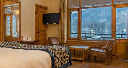 Solang Ski Resort Room Type - Executive Room with Balcony on Second Floor
