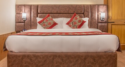 Solang Ski Resort Room Type - Super Deluxe Room Without Balcony