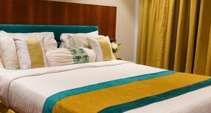 Club Emerald Room Type - Suite Room