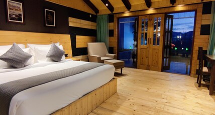 Regenta Resort MARS Valley View Shoghi ( Centrally Heated)   Room Type - Luxury One Room Cottage