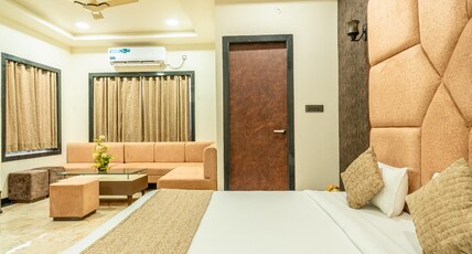 Hotel Royal Palace Room Type - Suite