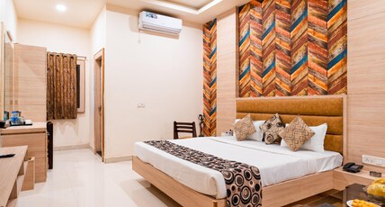 Hotel Royal Palace Room Type - Executive Room