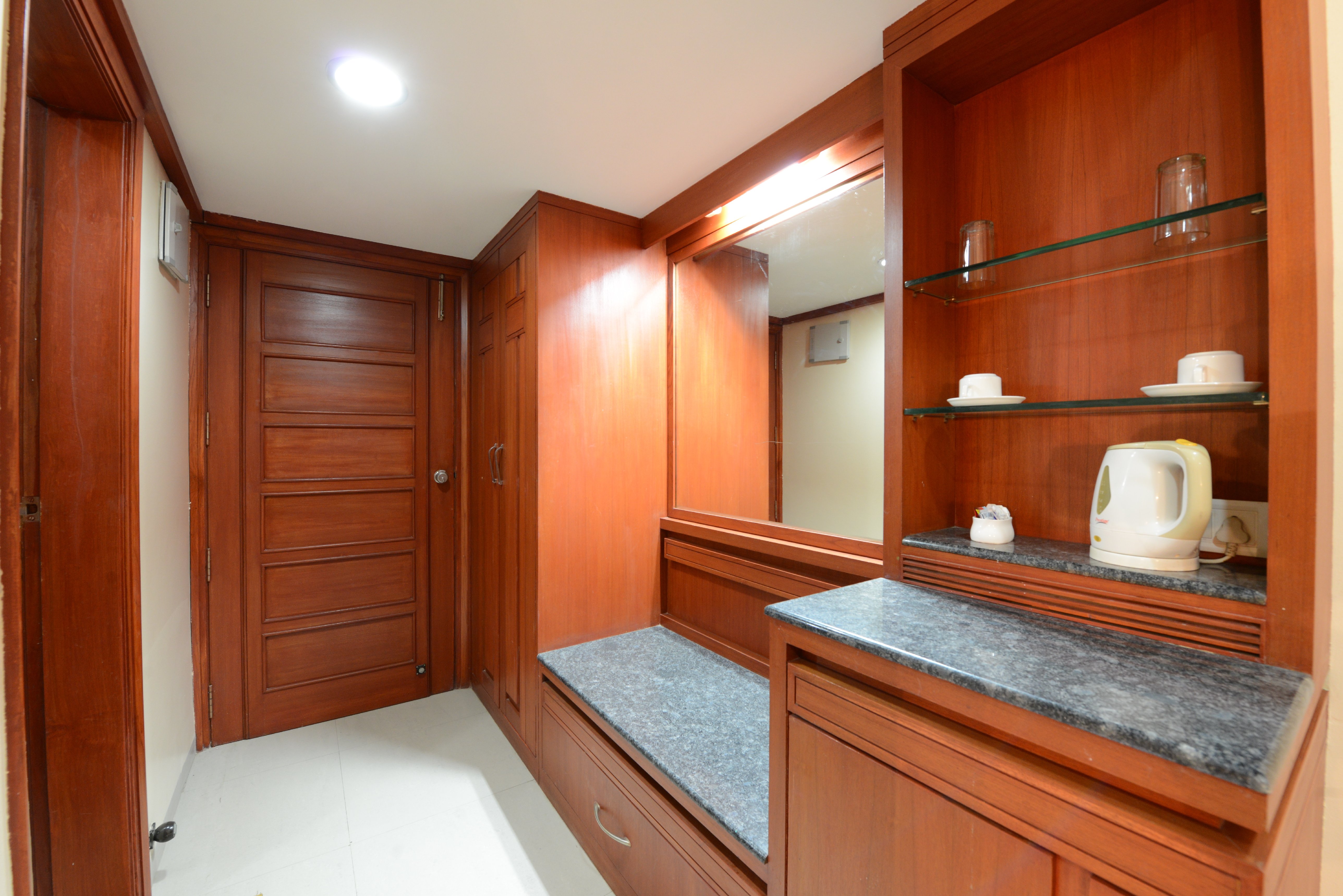 The Park Paradise Room Type - Royal Deluxe Room AC