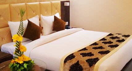 Pinnacle by Click Hotels, Lucknow Room Type - Deluxe Room