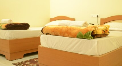 The Paradise Guest House Room Type - Standard  Double room AC