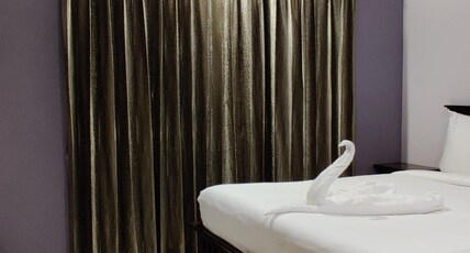 Coral Shelters Service Apartments Mattuthavani Madurai Room Type - Standard AC Room (QUEEN size double bed)