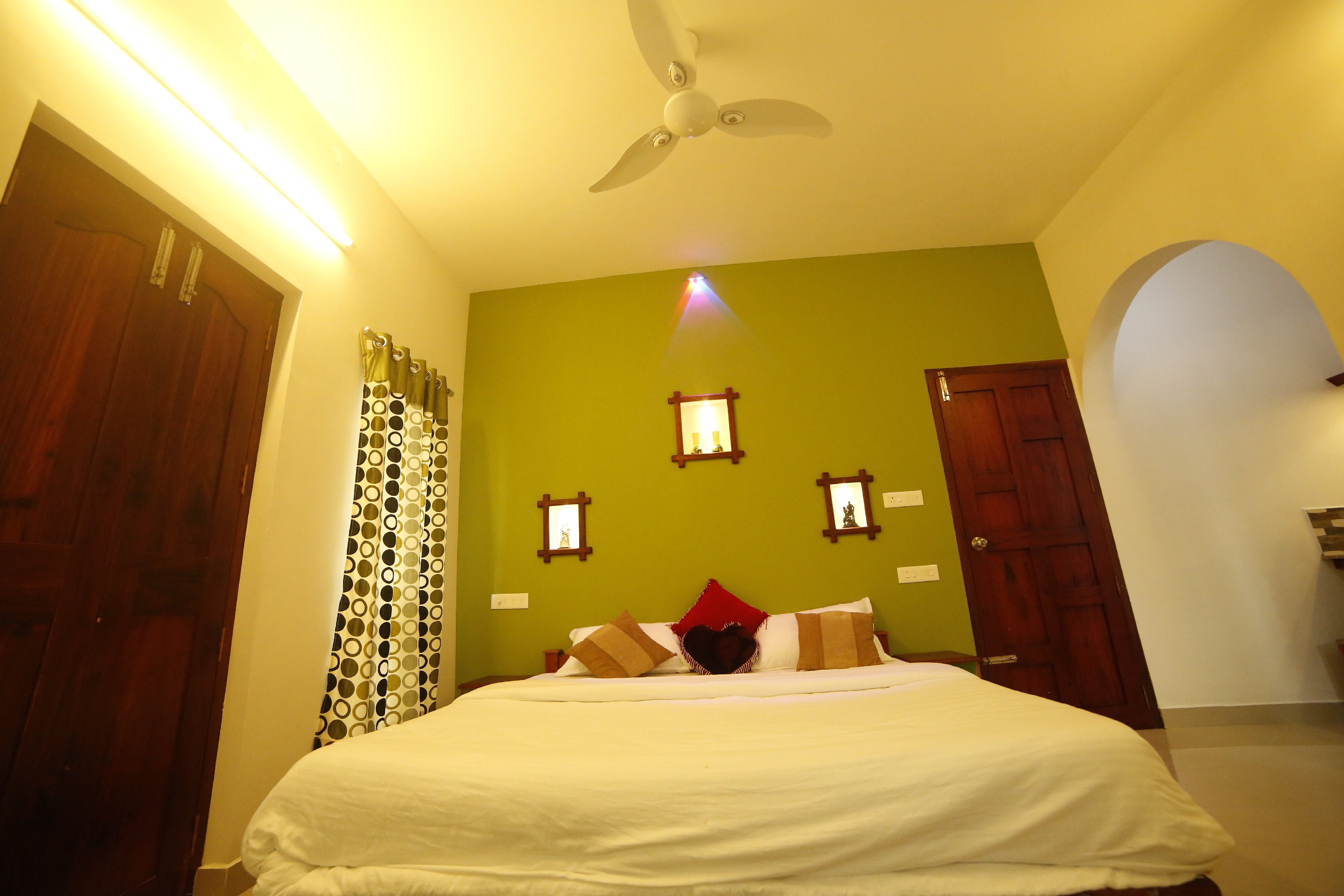 Meenakshi River Villa | Rooms & Wi-Fi - Tap to explore photos