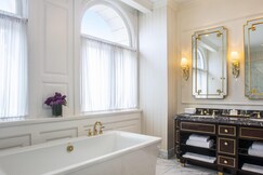 Waldorf Astoria Washington DC by Hilton