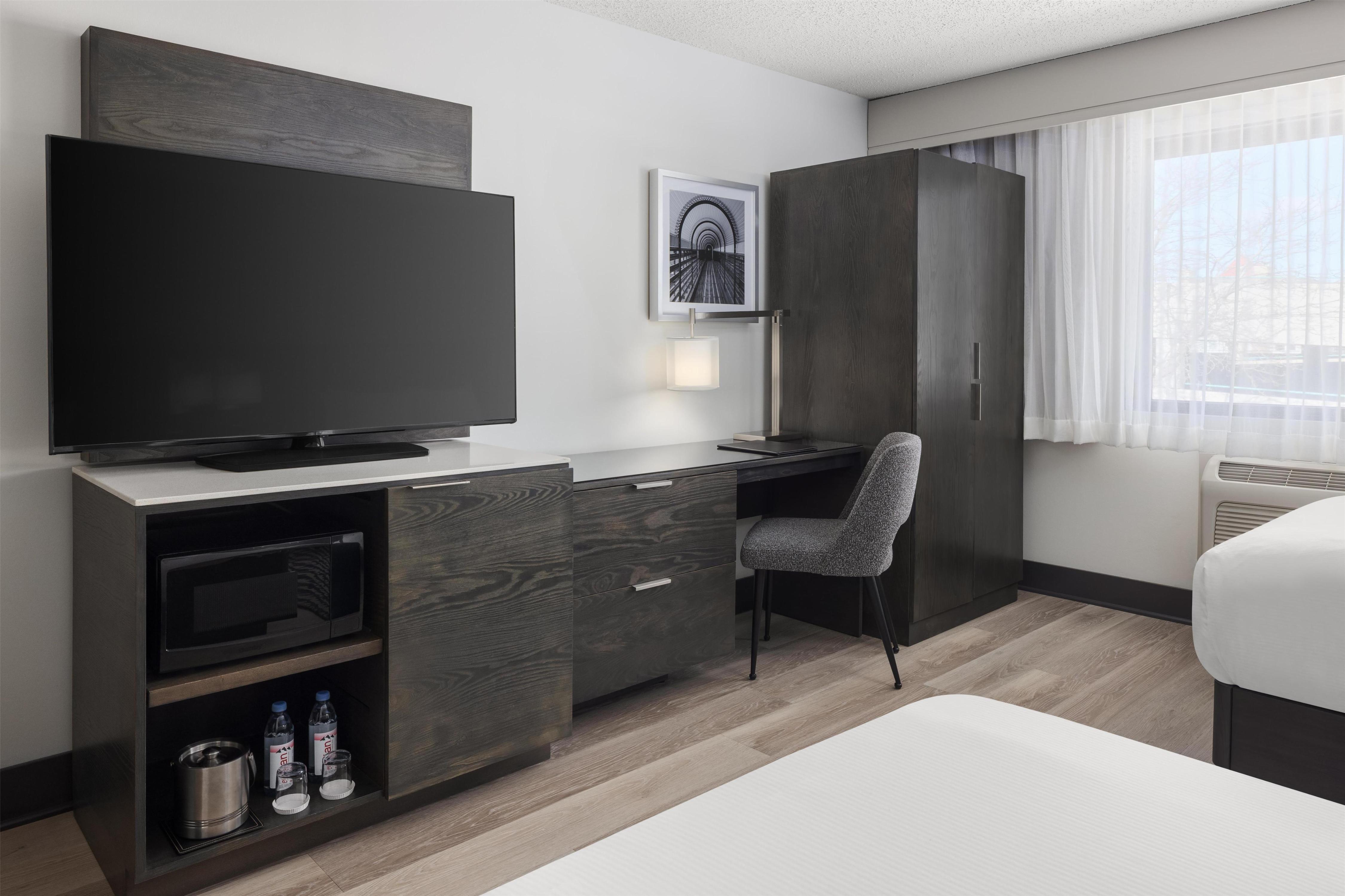 Doubletree by Hilton Hotel Racine Harbourwalk Room Type - 2 DOUBLE BEDS